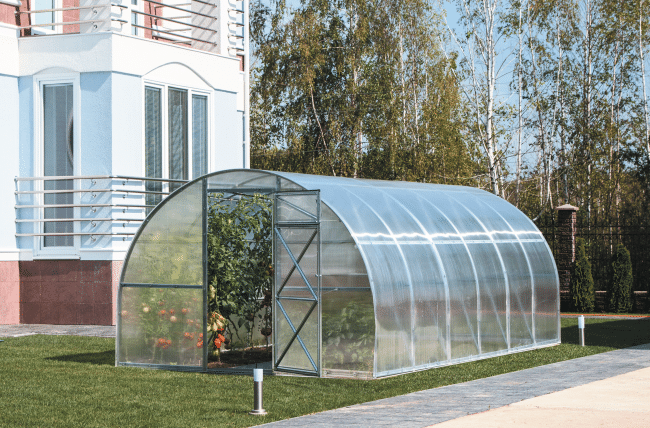 Арочная теплица