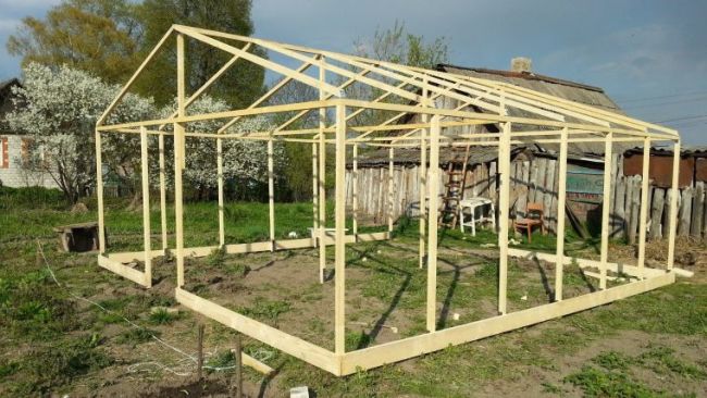 Строительство теплицы
